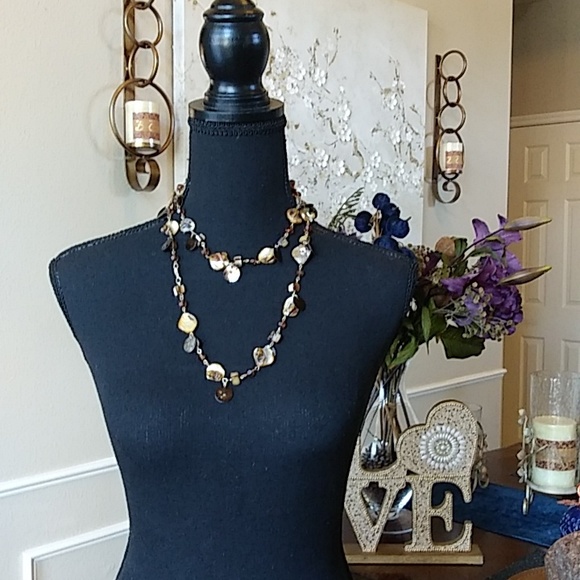 Sea Shell Embellished Bronze And Tan Stament Necklace - Picture 7 of 17